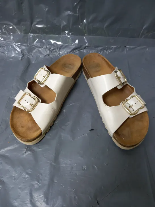 SCHOLL ISABELLE SUEDE SANDALS BEIGE SIZE EU 40