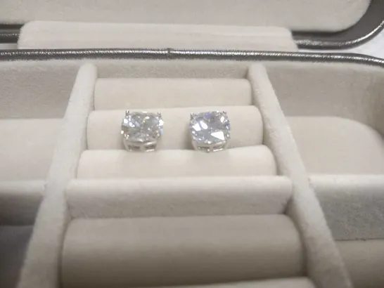 BRAND NEW DIAMONIQUE RHODIUM PLATED EARRINGS WITH CASE