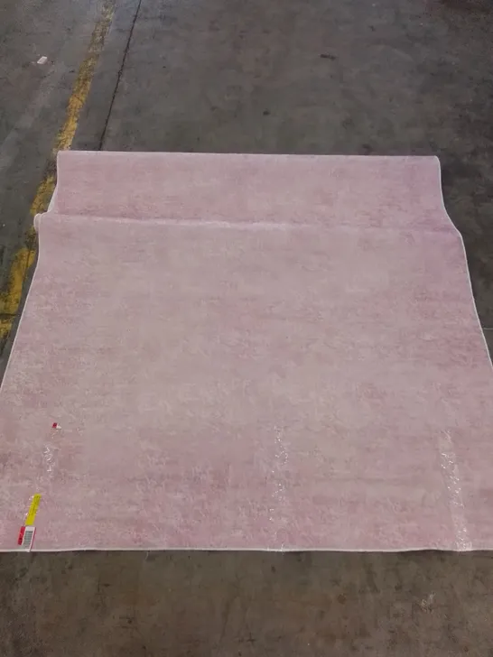 ELIJAHH PINK RUG // SIZE: 200×290CM