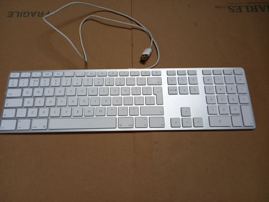 UNBOXED APPLE A1243 KEYBOARD