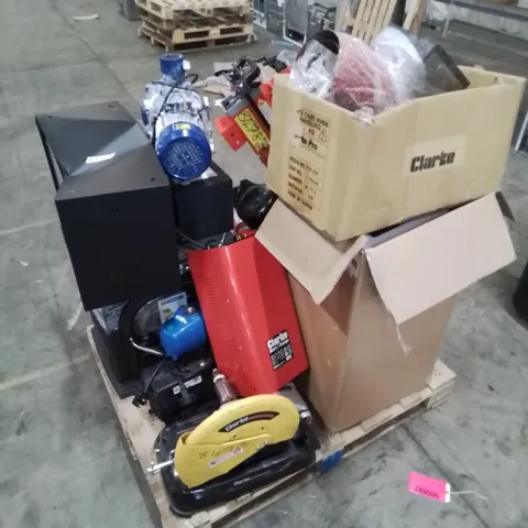 PALLET CONTAINING VARIOUS TOOLS AND SCRAP ENGINES (SPARES AND REPAIRS) PARTS