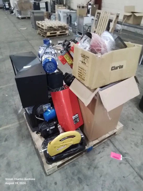 PALLET CONTAINING VARIOUS TOOLS AND SCRAP ENGINES (SPARES AND REPAIRS) PARTS