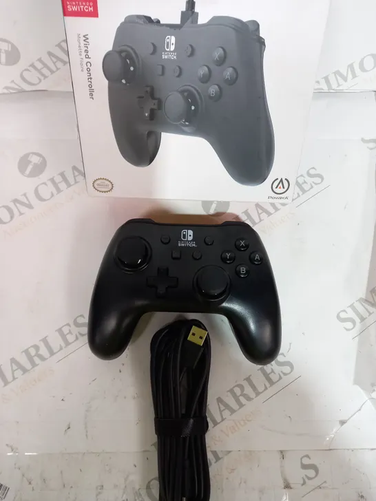 BOXED SWITCH WIRED CONTROLLER BLACK