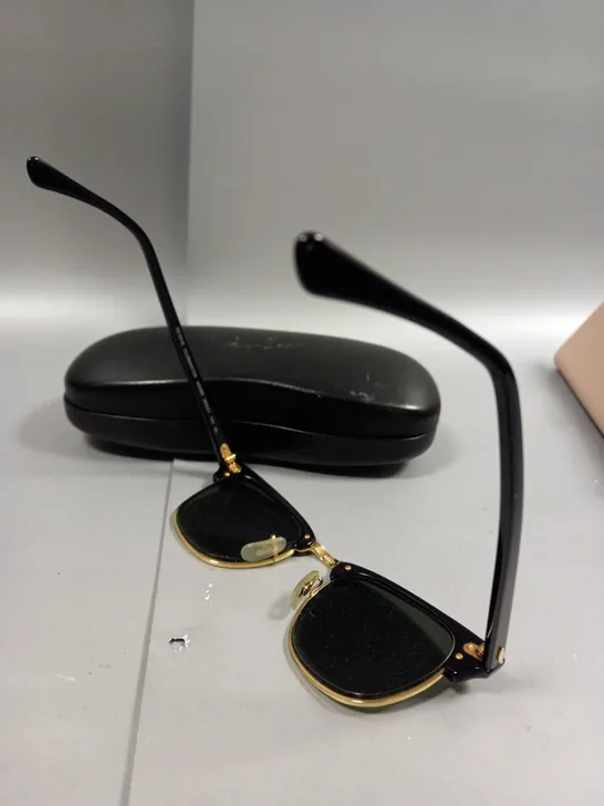 RAY BAN R83016 CLUBMASTER IN BLACK & GOLD 