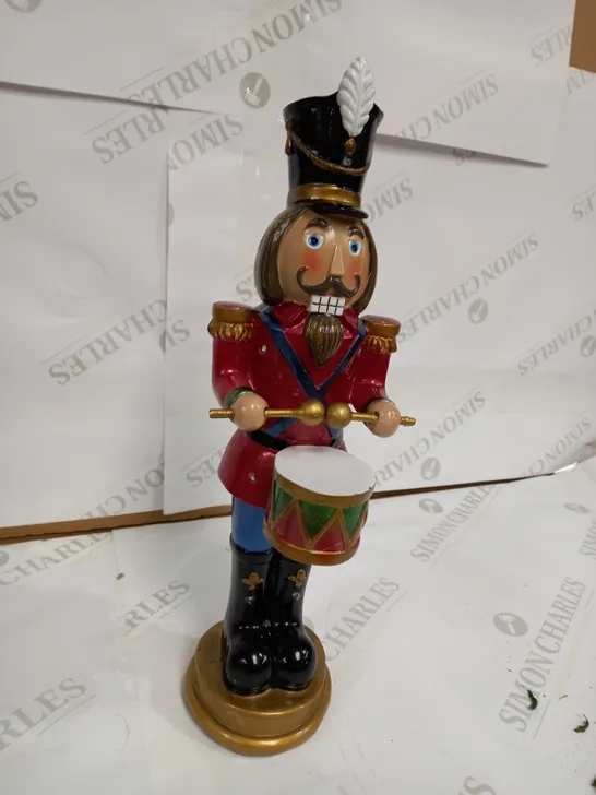 FESTIVE TRADITIONAL PRE-LIT NUTCRACKER