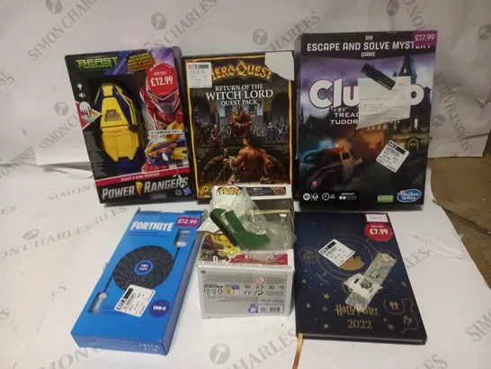 LOT OF 6 ASSORTED ITEMS TO INCLUDE CLUEDO GAME, TOY CAR, POP VINYL ETC