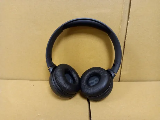 JBL TUNE 500BT ON-EAR WIRELESS BLUETOOTH HEADPHONES  RRP £49.99