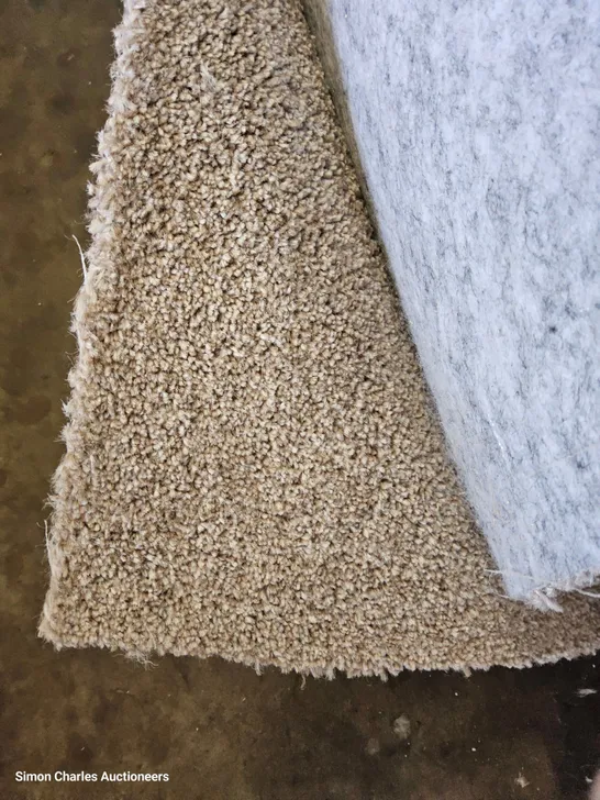 ROLL OF QUALITY DARTMOOR TWIST CARPET APPROXIMATELY 4M × 14M