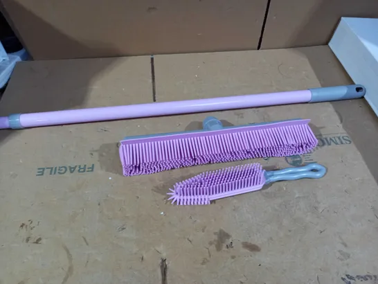 RUBBER HEAD MOP AND RUBBER CLEANING BRUSH SET 