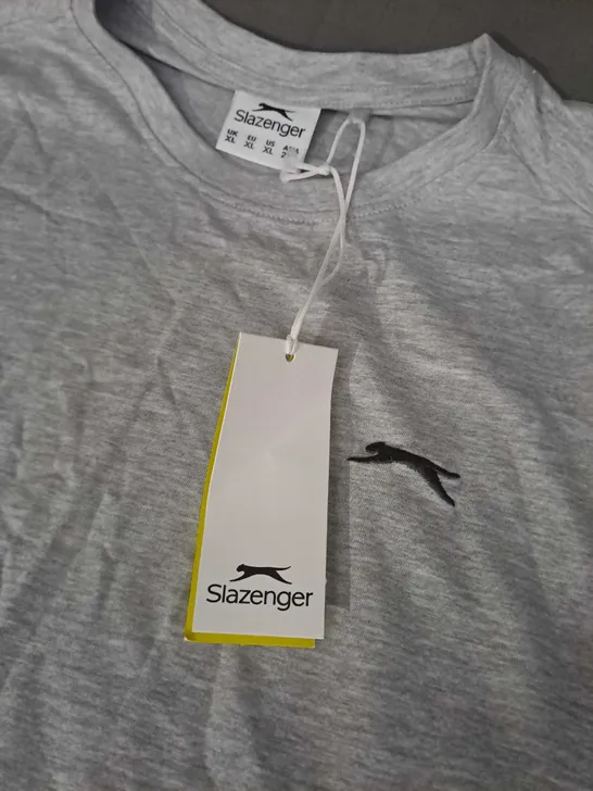 SLAZENGER PLAIN TEE IN GREY MARL - XL