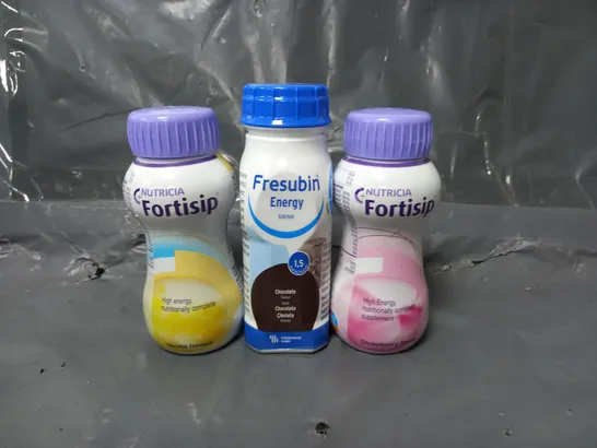 APPROXIMATELY 20 ASSORTED NUTRITION DRINKS TO INCLUDE - NUTRICIA FORTISIP STRAWBERRY - FRESUBIN ENERGY CHOCOLATE - NUTRICIA FORITISIP VANILLA - ETC - COLLECTION ONLY