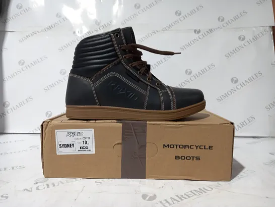 BOXED PAIR OF RAXID MOTORCYCLE BOOTS IN COFFEE COLOUR UK SIZE 10