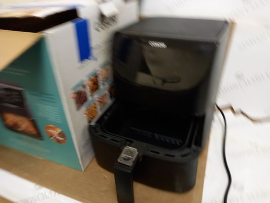 COSORI ELECTRIC HOT AIR FRYER 