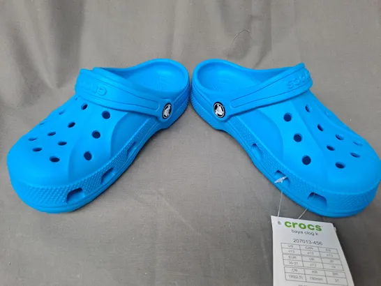 PAIR OF CROCS KIDS BAYA CLOGS IN BLUE UK SIZE 13