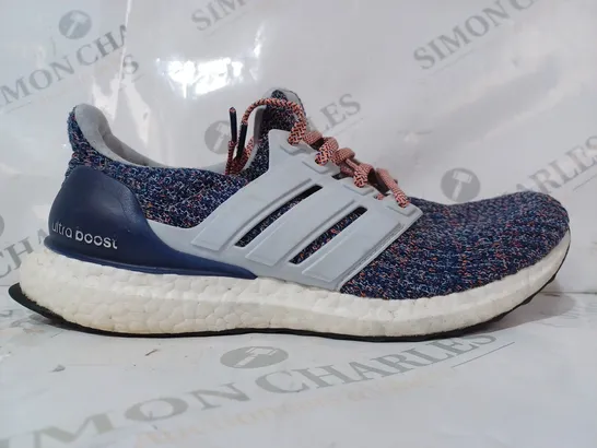 BOXED PAIR OF ADIDAS ULTRA BOOST TRAINERS IN BLUE/MULTICOLOUR UK SIZE 7