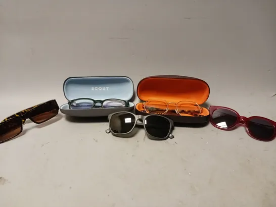 APPROXIMATELY 15 ASSORTED GLASSES TO INCLUDE - SCOUT EYE GLASSES , RAPANUI SUNGLASSES , LONDON RETRO EYEWEAR GLASSES ETC