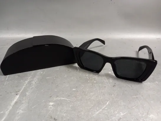 PRADA BLACK FRAME CAT EYED SUNGLASSES 