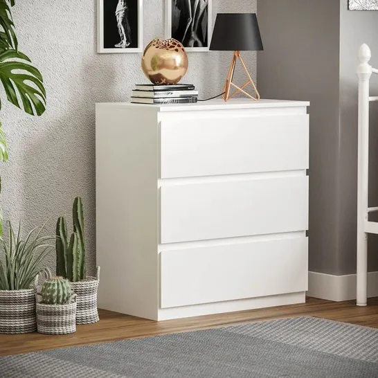 BOXED CUNHA 3 DRAWER CHEST OF DRAWERS (1 BOX)