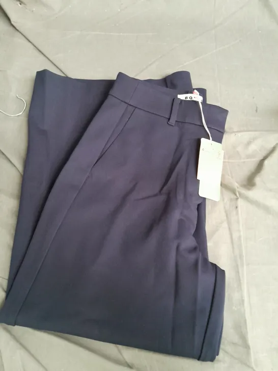 BODEN LADIES CROP TROUSERS NAVY SIZE 10