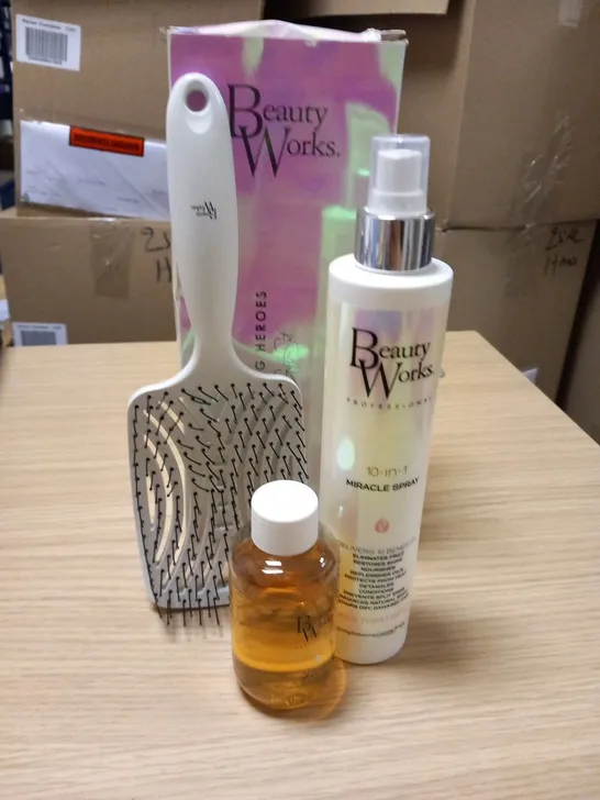 BOXED BEAUTY WORKS STYLING HEROES GIFT SET 