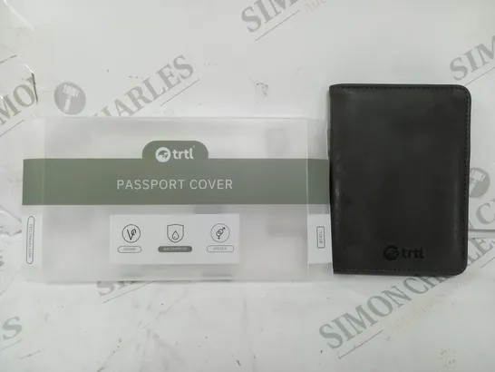 TRTL PASSPORT COVER IN GREY