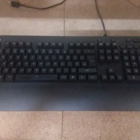 LOGITECH G213 PRODIGY KEYBOARD