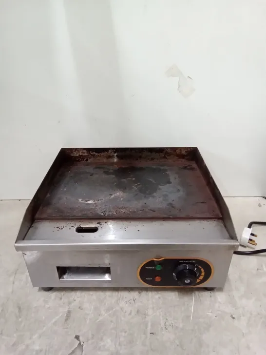 BOXED COMMERCIAL FRYER 