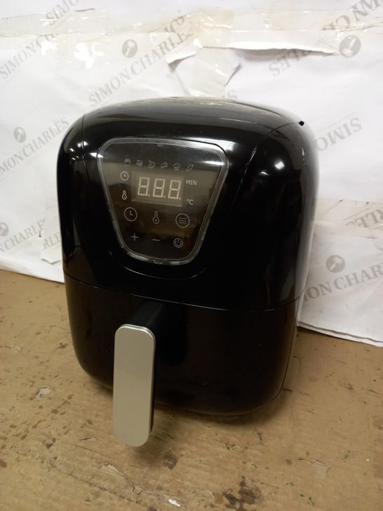 TOWER T17068 VORTX DIGITAL AIR FRYER 