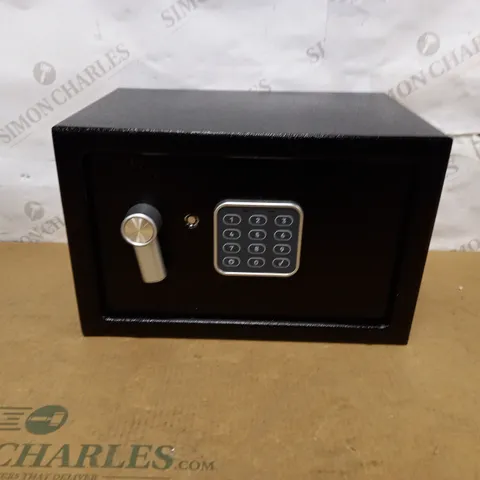 YALE SMALL ELECTRONIC SAFE 