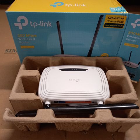 TP-LINK 300 MBPS WIRELESS N ROUTER - TL-WR841N