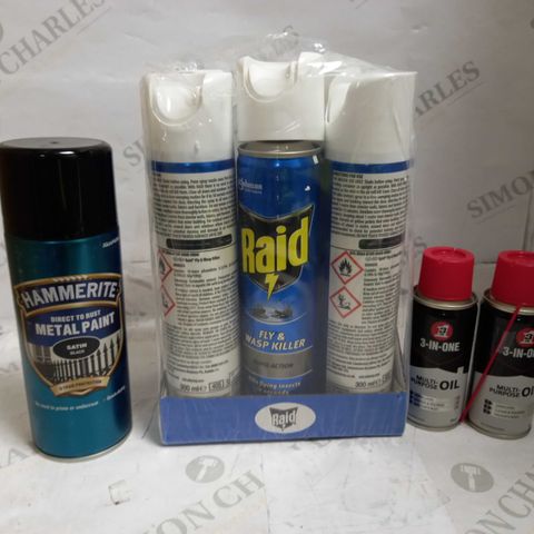 LOT OF APPROXIMATELY 18 AEROSOLS & SPRAYS, TO INCLUDE METAL PAINT, OIL, FLY KILLER, ETC