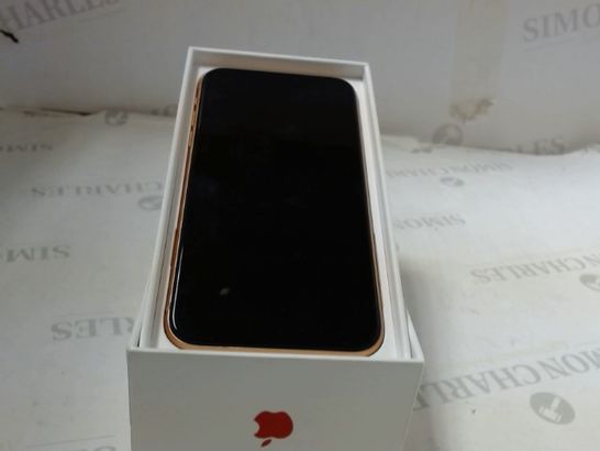 APPLE IPHONE XR SMMARTPHONE (CAPACITY UNKNOWN)