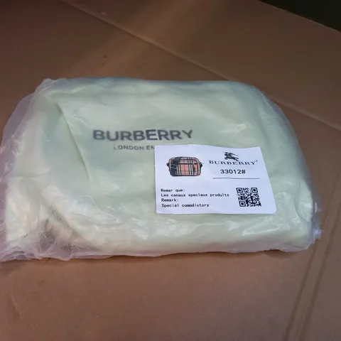 STYLE OF BURBERRY PACKAGED BAG