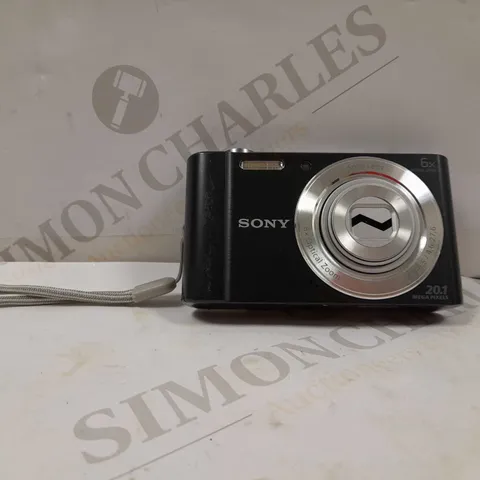 SONY CYBER-SHOT CAMERA IN BLACK