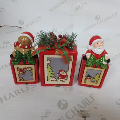 BOXED SET OF 3 CHRISTMAS PRE LIT CERAMIC ORNIMENTS 