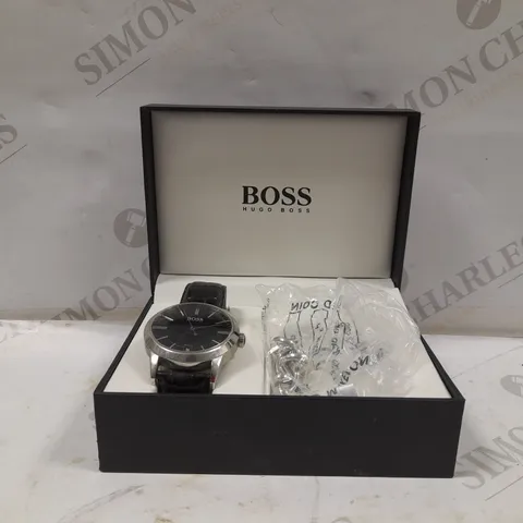 HUGO BOSS BOX SET WITH CUFFLINKS GENTS LEATHER WATCH 1570044