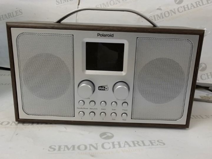 POLAROID BLUETOOTH DAB+/FM RADIO 3178598Simon Charles Auctioneers