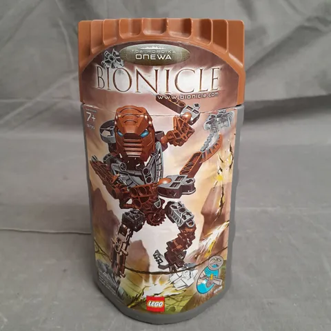 LEGO - BIONICLE - AGES 7+ - 8739