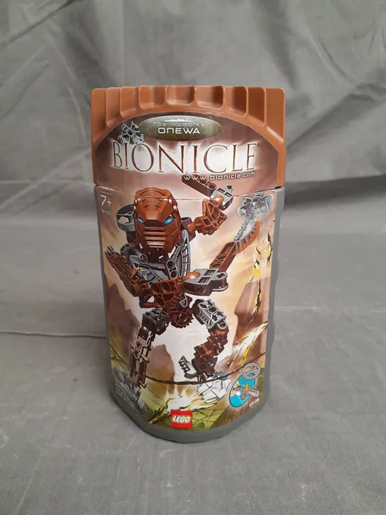 LEGO - BIONICLE - AGES 7+ - 8739