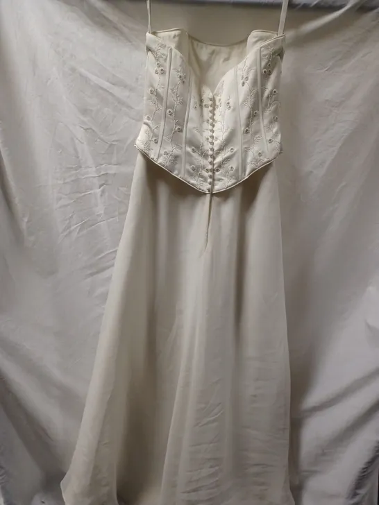 ALFREDO ANGELO WEDDING DRESS, IVORY - SIZE UNKNOWN 