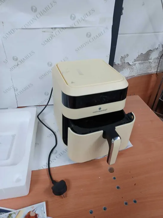 COOKS ESSENTIALS AIR FRYER IN YELLOW ( VISABLE DAMAGE)