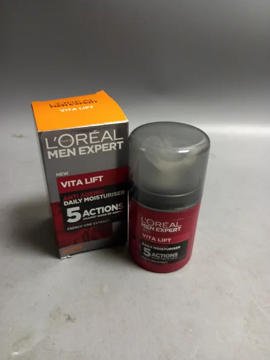 BOXED L'OREAL MEN EXPERT VITA LIFT ANTI-AGEING DAILY MOISTURISER 50ML