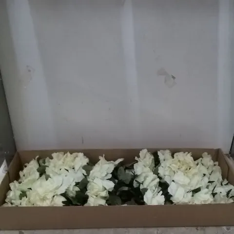 BOXED BRAND NEW 71CM FRENCH ROSE SPRAY (LIGHT GREEN) SILK FLOWERS 