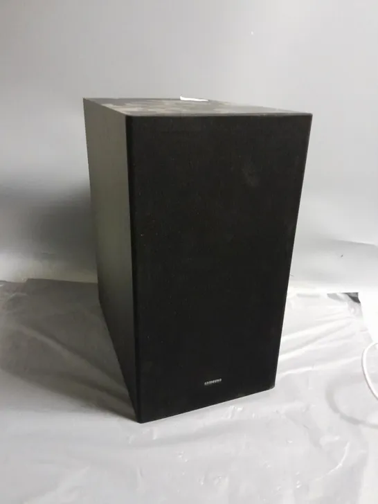 SAMSUNG SUBWOOFER PS-WB67B 