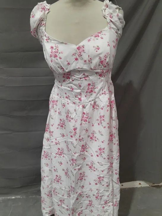 HOLLISTER DRESS IN WHITE W. PINK FLORAL DESIGN SIZE XS