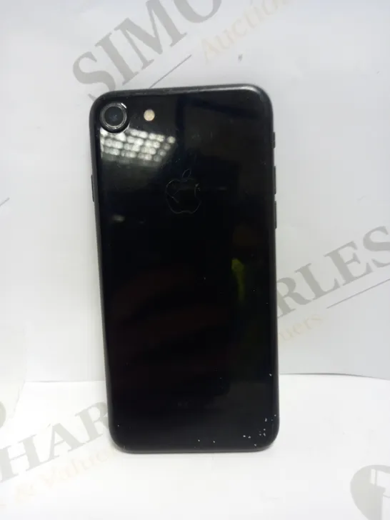 APPLE IPHONE 7 (A1778) SMARTPHONE