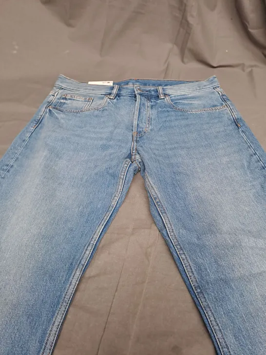 ARKET PARK MID WAIST STRAIGHT LEG DENIM JEANS - 32/30