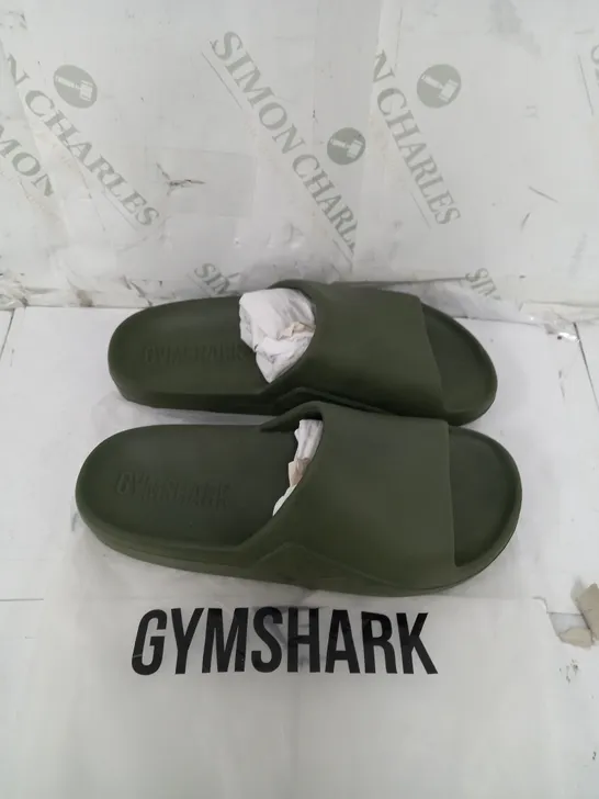 BAGGED GYMSHARK REST DAY SLIDES CORE OLIVE SIZE 8 