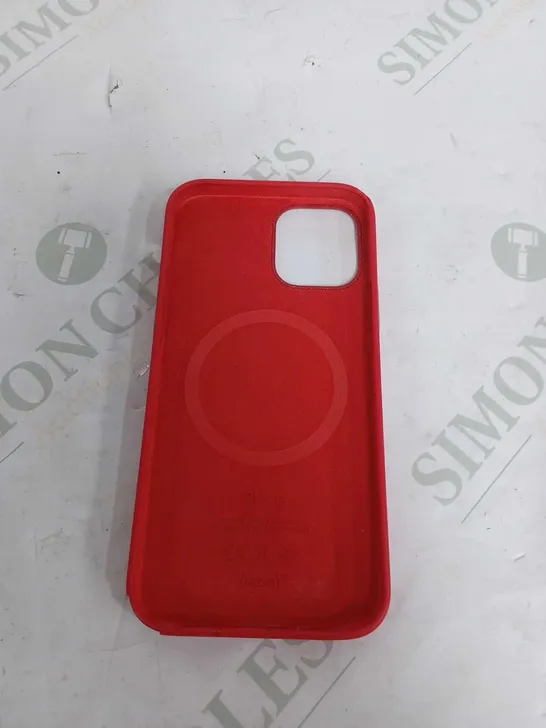 IPHONE 12 / PRO SILICONE CASE WITH MAGSAFE - RED 