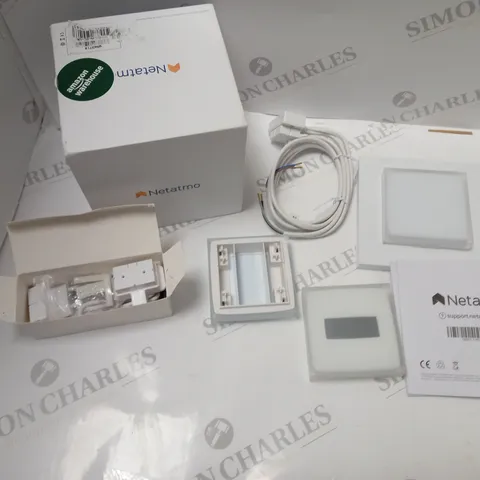 BOXED NETATMO DIGITAL THERMOSTAT FOR MONITORING HEATING, WITH FITTINGS AND INSTRUCTIONS